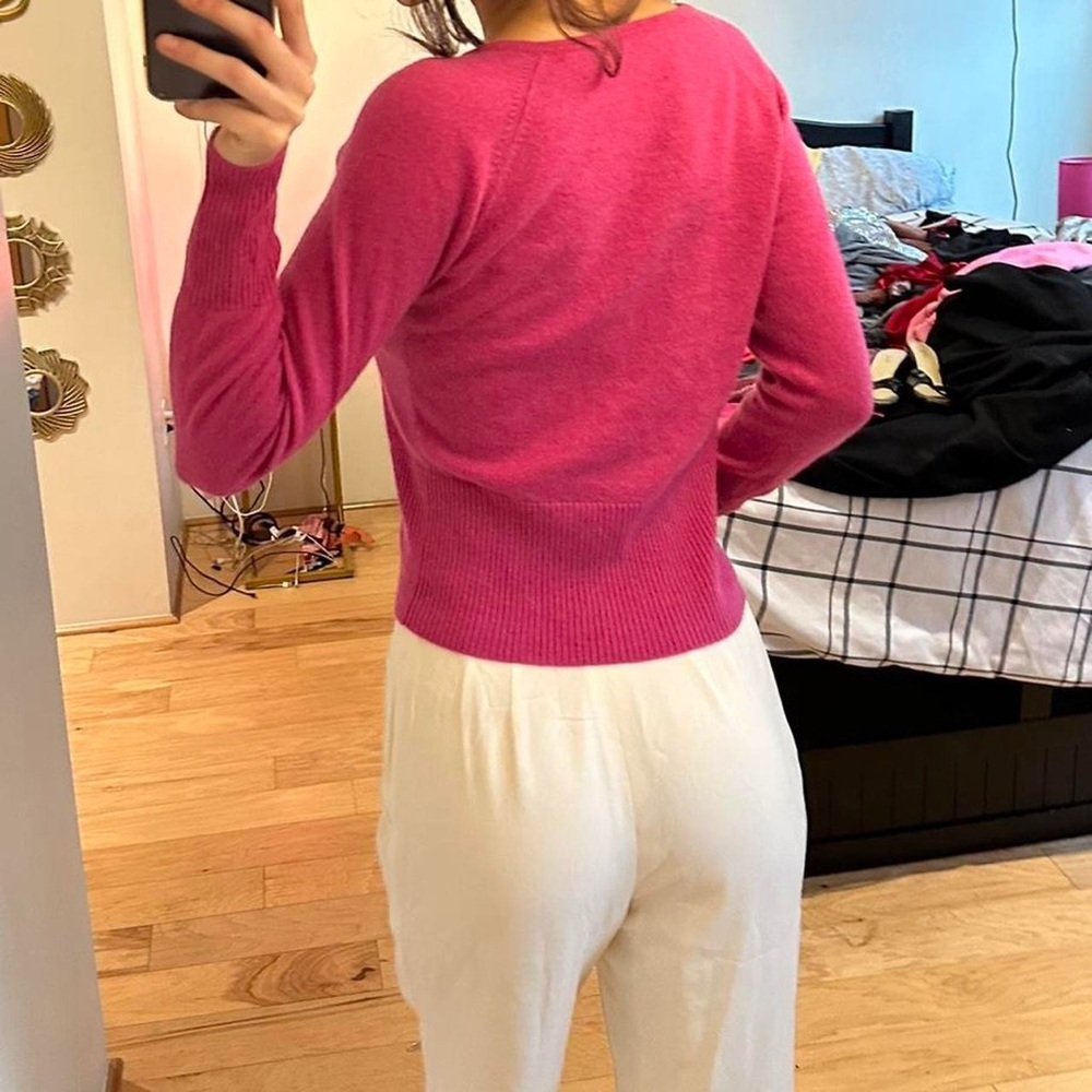 Pink V-Neck Sweater - Picture 5 of 5